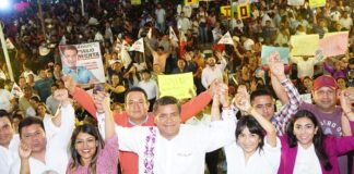 Julio Huerta convoca a más de 25 mil simpatizantes en Ajalpan