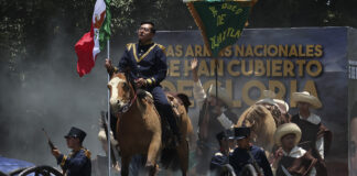 Alistan rehabilitación del Arco de Loreto para el desfile del 5 de Mayo